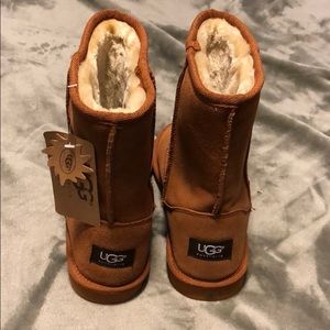 Ugg boots.
